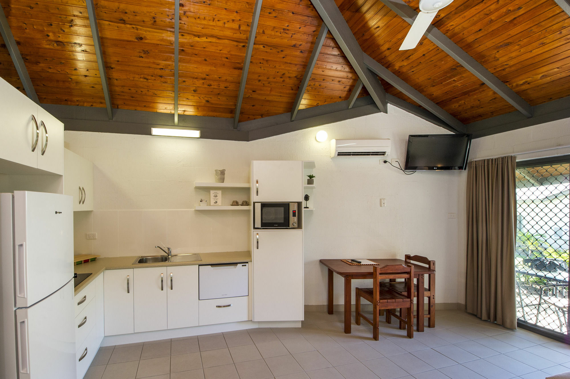 Island Leisure Resort Nelly Bay Ngoại thất bức ảnh