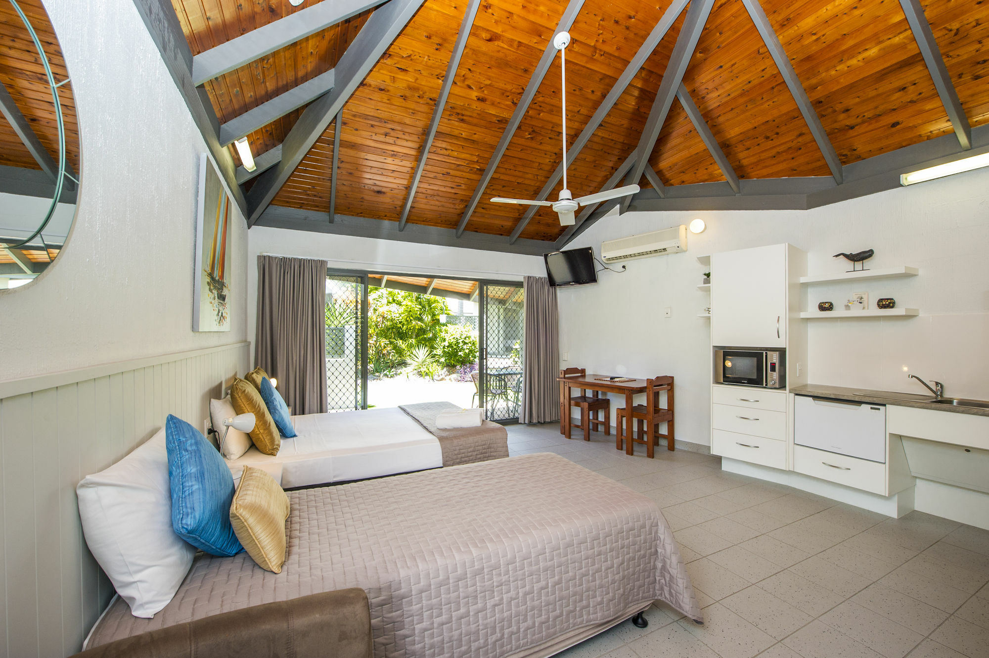Island Leisure Resort Nelly Bay Ngoại thất bức ảnh